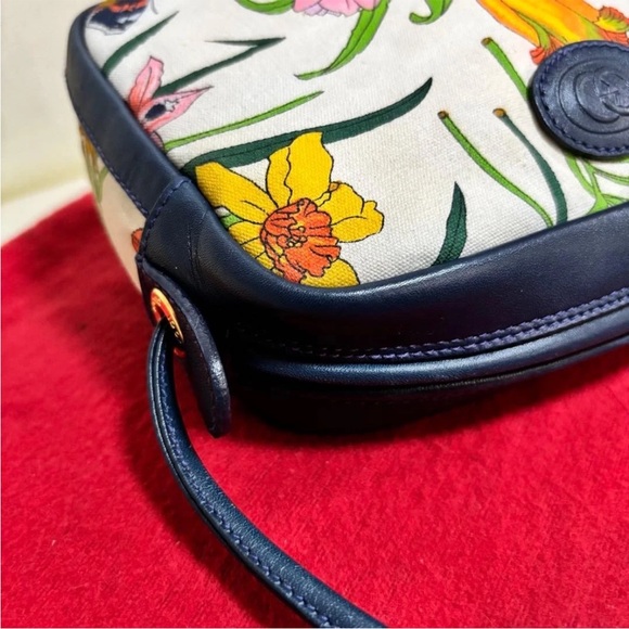 Gucci Floral Crossbody Bag - Navy and Multicolor - Picture 13 of 16